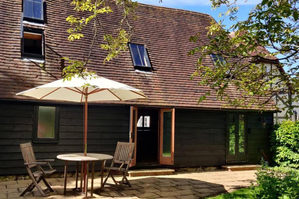 Cosy Listed Barn In Peaceful Country Village Granborough Eksteriør bilde